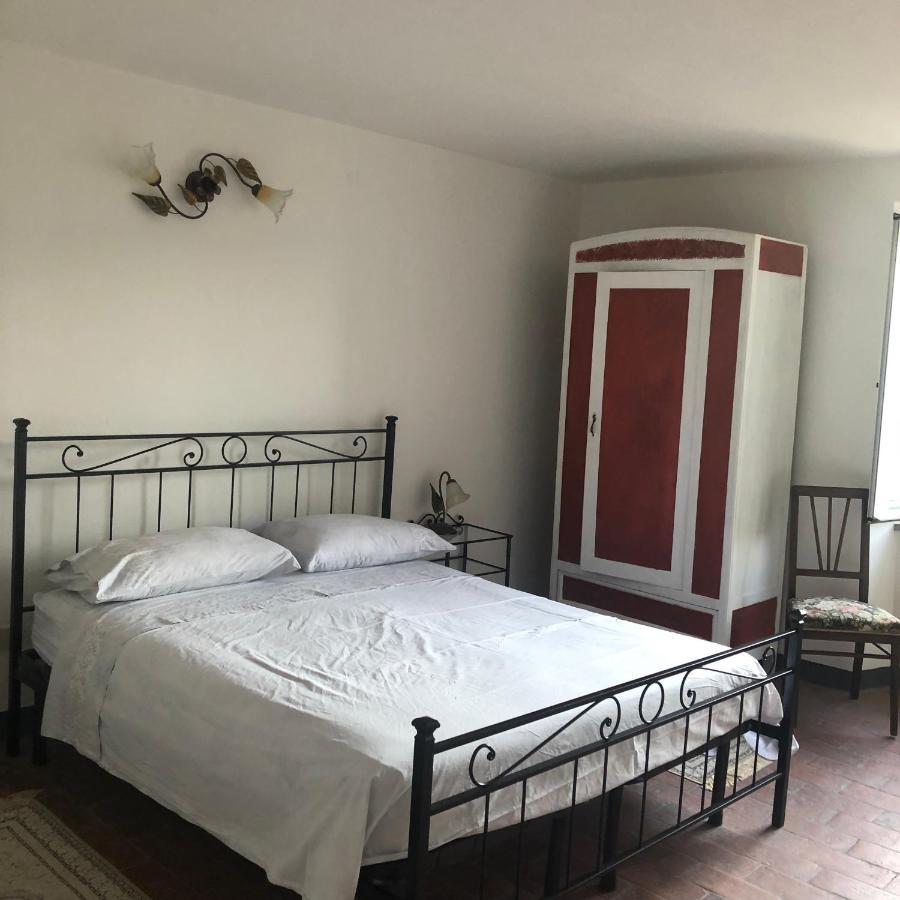 Casa Garibaldi Hotel Pontremoli Ngoại thất bức ảnh