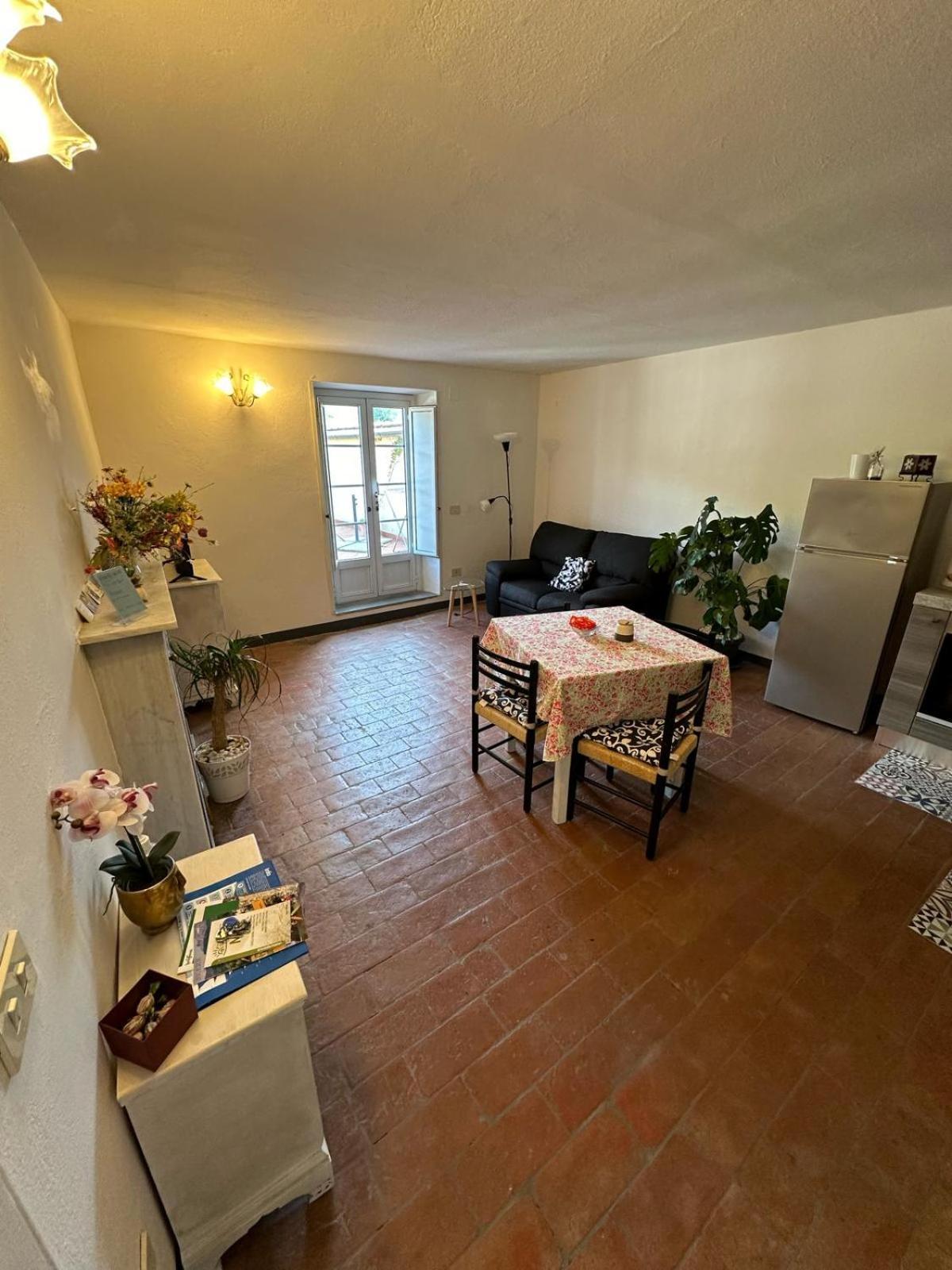 Casa Garibaldi Hotel Pontremoli Ngoại thất bức ảnh
